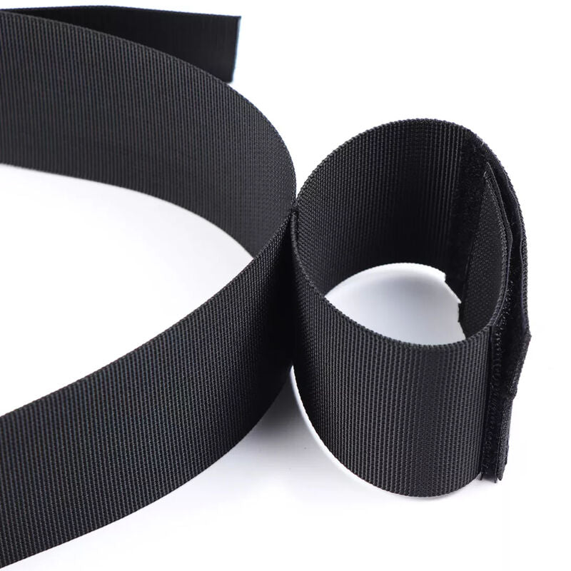 Ohmama Fetish – Restrictions Taille avec Menottes Poignets Bondage