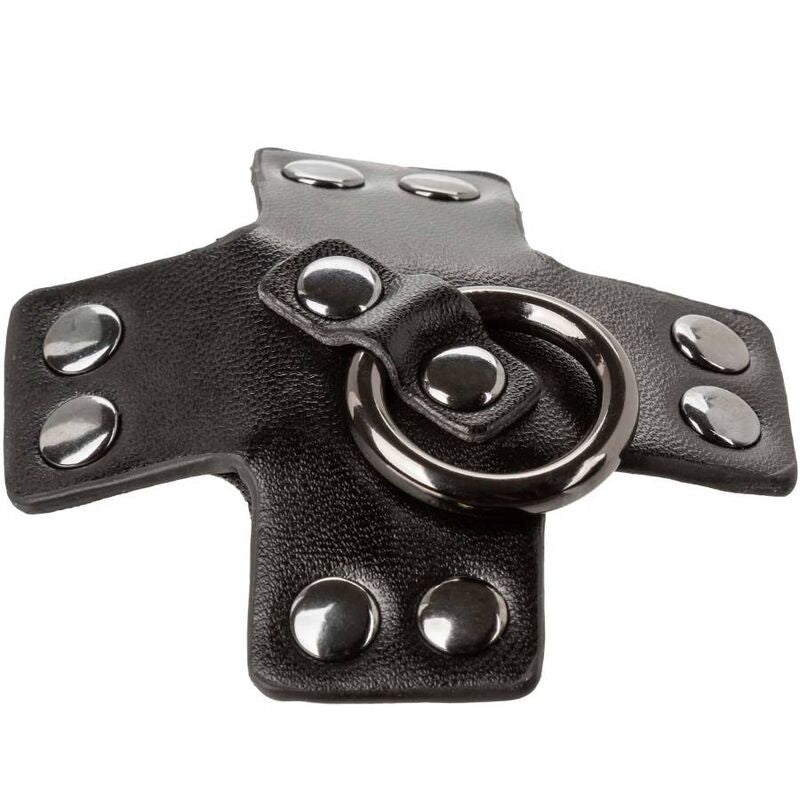Calexotics Cache tétons en Cuir Noir avec Anneau BDSM