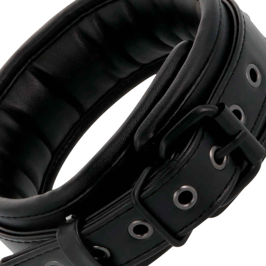 Darkness - collier noir avec chaîne