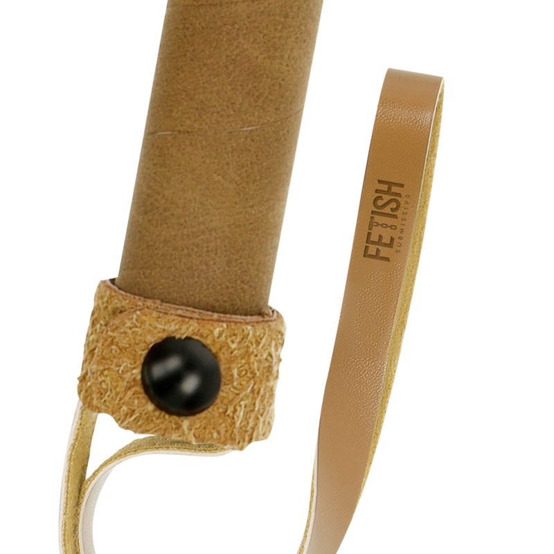 Fetish submissive origin - fouet en cuir vegan